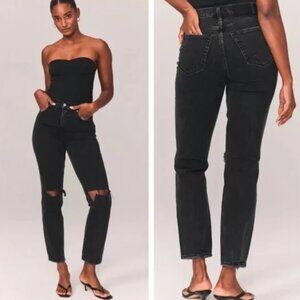 A&F The 90’s Straight Ultra High Rise Jean Black Destroy 26 | 2R